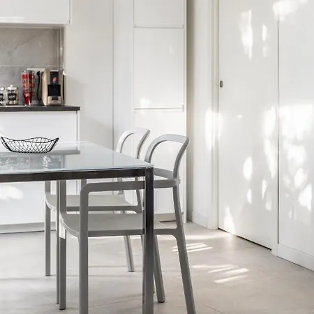 Carlotta's By Solutions Lejlighed Albese Con Cassano